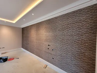 Scallop wallpaper feature wall — luxury bronze pattern